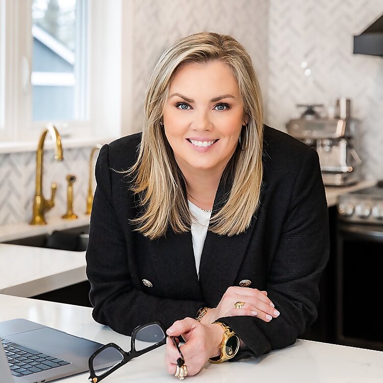 Laura Thornton