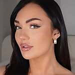 Taya Rose 
