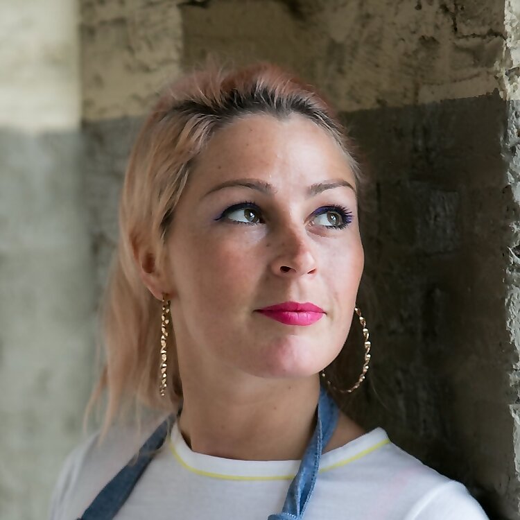 Anna P Murphy