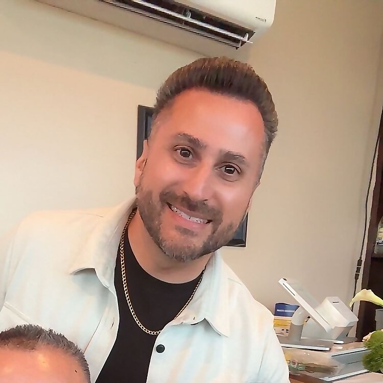 Brandon De La Garza