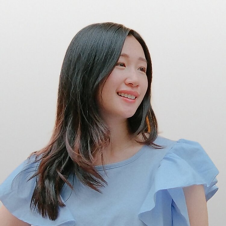 https://www.instagram.com/jana.loves.hifi/?