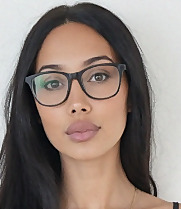 Top 20 Mom OnlyFans Influencers in 2026