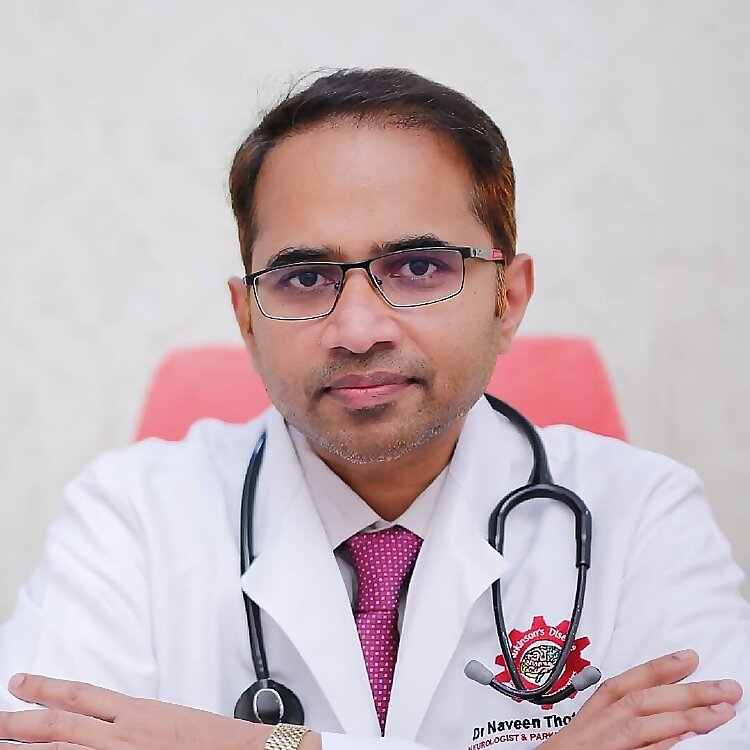 Dr Naveen Thota