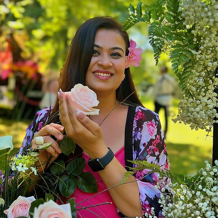 Neha Mendha Thakker