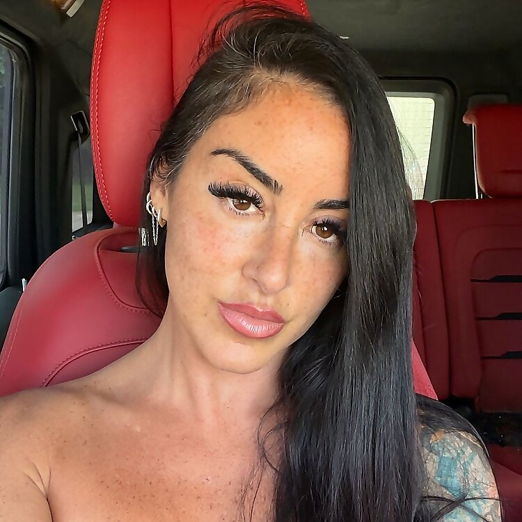 Alysia Magen
