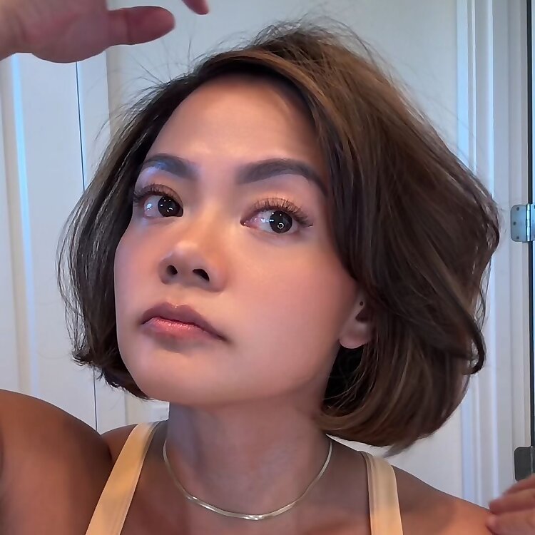 Mia