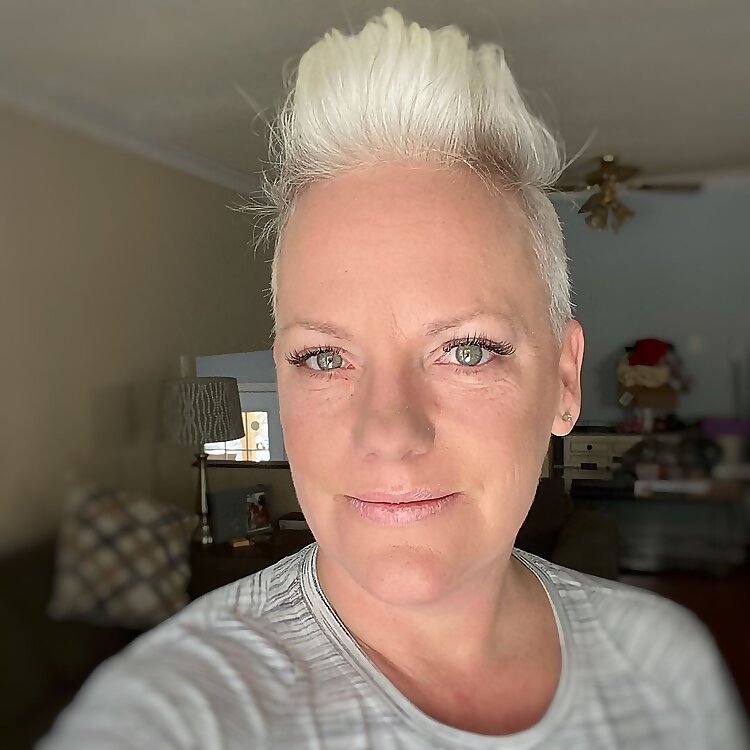 Julie Elsdon