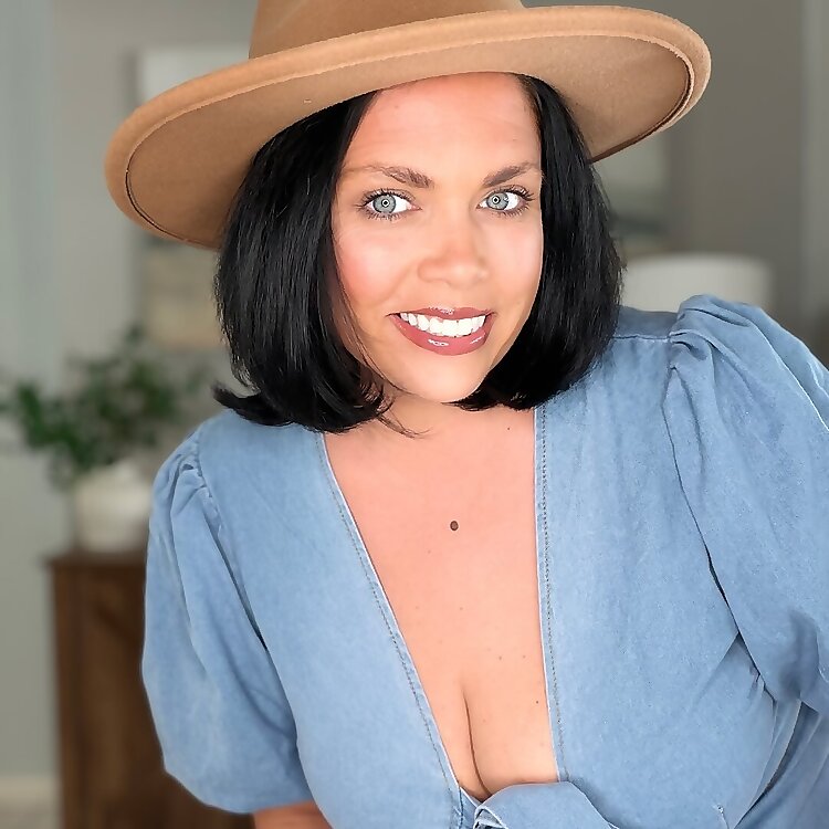 Caitlin Tetrault 