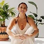 Dr Emilia Thompson