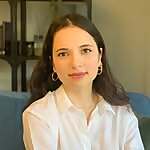 Zeynep Demirelli Sağ