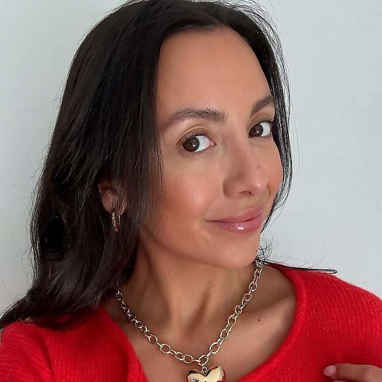 Michelle Hernandez Larosa