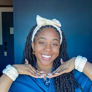 Dymon Emoni