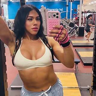 Melina Leon