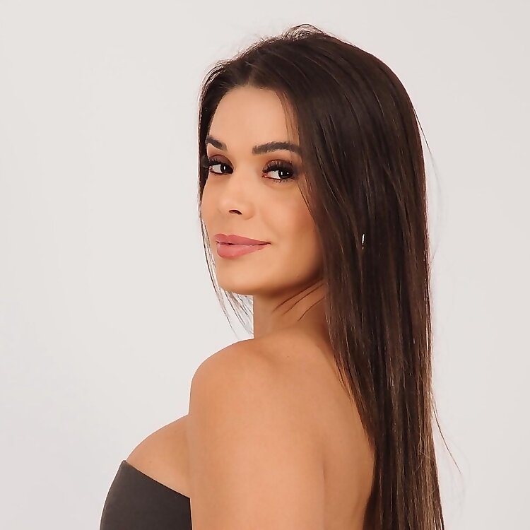 Vanessa Oliveira