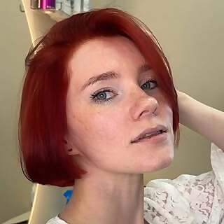 Olesia Lobashova 