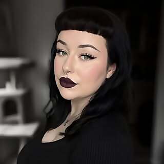 Niamh Erin