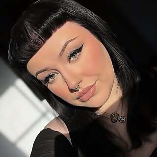 Niamh Erin