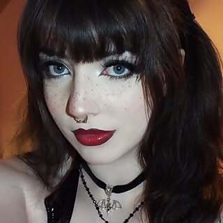 Cutiegothxo onlyfans