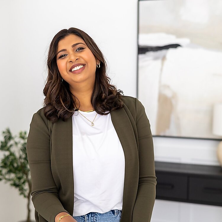 Saranya Thineshkanth