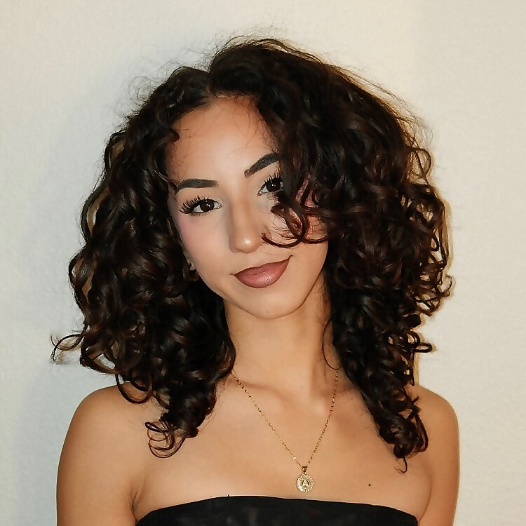 Amberly Sara