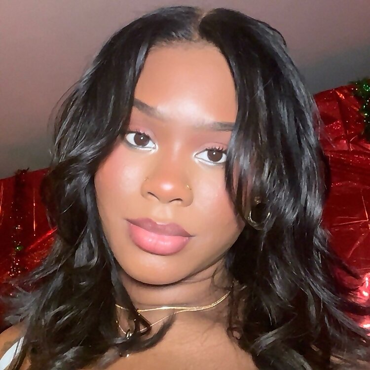 Essence Natay