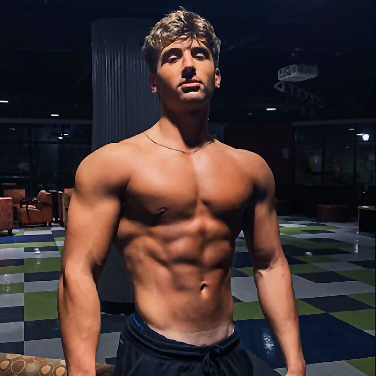 Dominic Matas 
