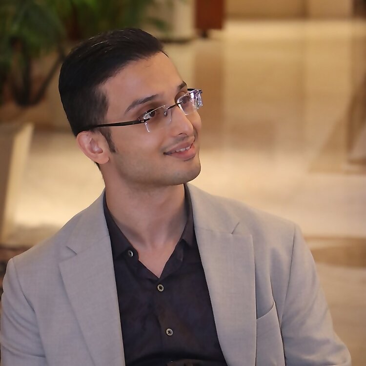 Dr Ankur Sarin