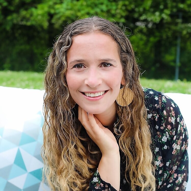 Lauren Tobias