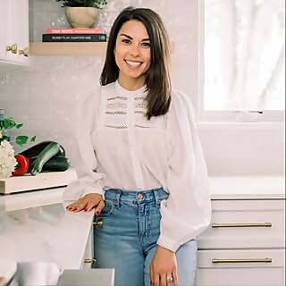 Alison Melnick