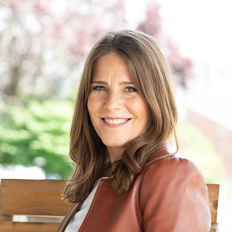 Miriam Lambert