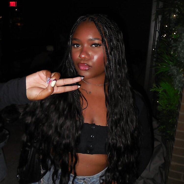 Dynasti Monae