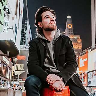 Ari Bortz