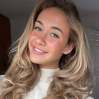 Summer Collins