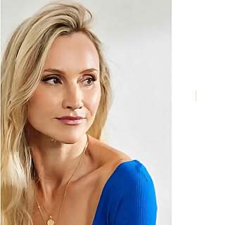 KIRSTEN CARRIOL.   LANOLIPS, Founder & CEO.