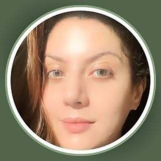 Nipun Kapur Sohal | Skincare Educator