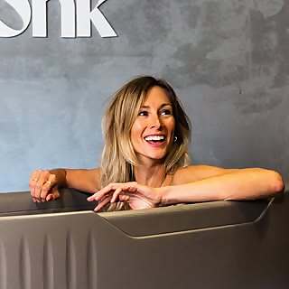 Laura Fullerton