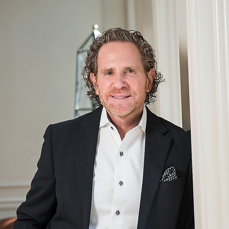 Dr Steven Davis