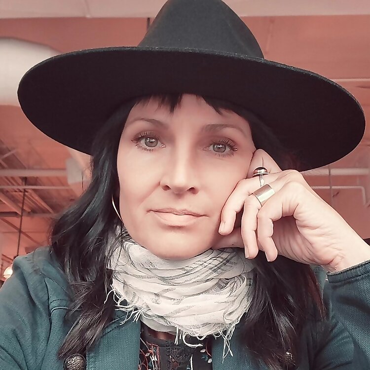 Kim Bennett