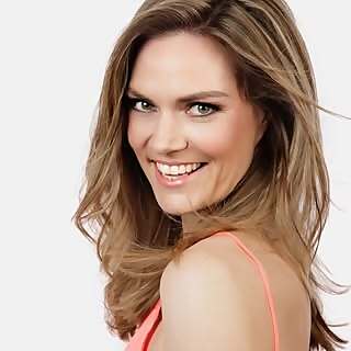 Julia Scharf