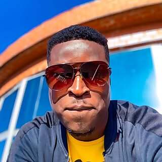 Tosin Oyewole