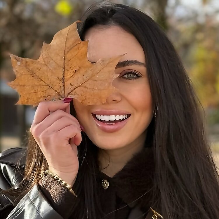 ‎Sandra Kadri‎