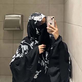 Rana eldabaa‎