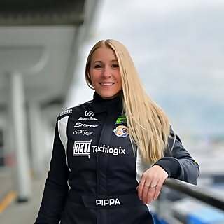Pippa Mann 