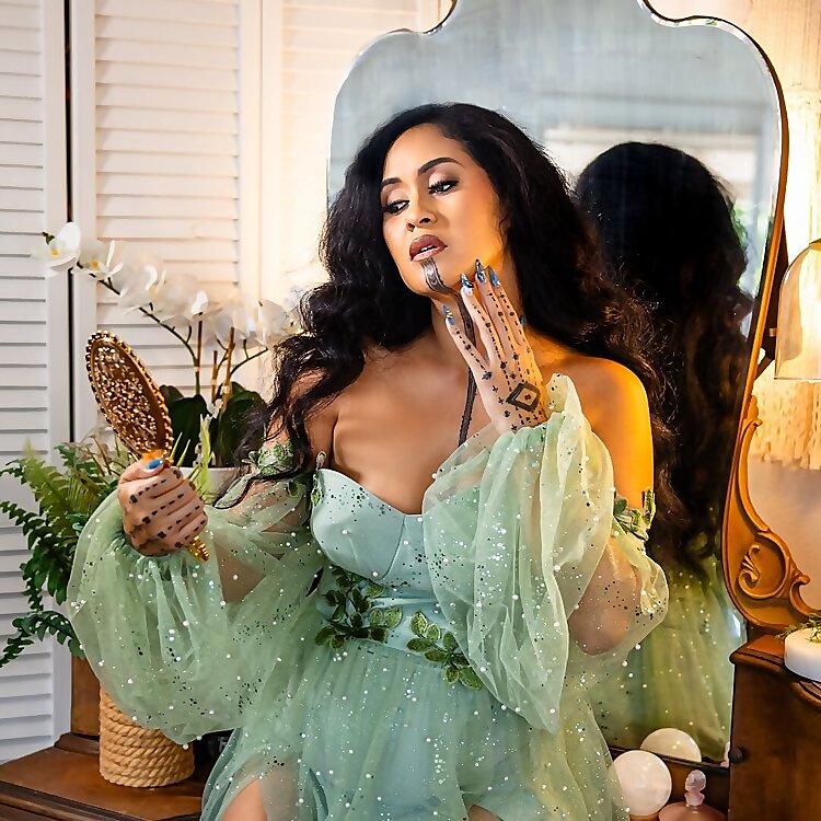 Kuʻuleilehua Makekau