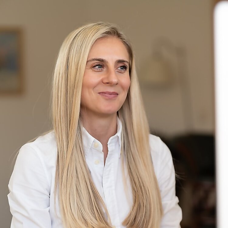 Dr. Corinna Edtl