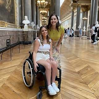 Kelsey & Jenny
