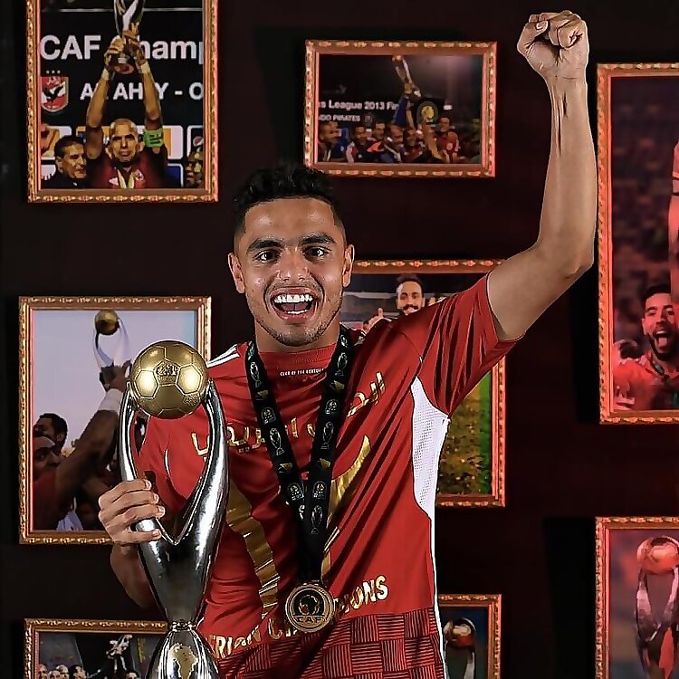 ‎Karim Eldebes‎