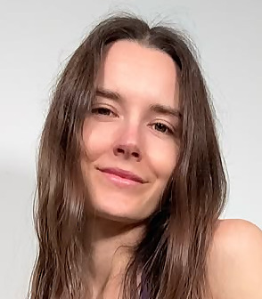 Charlette Bree