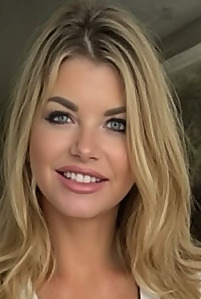 Vicky Vette