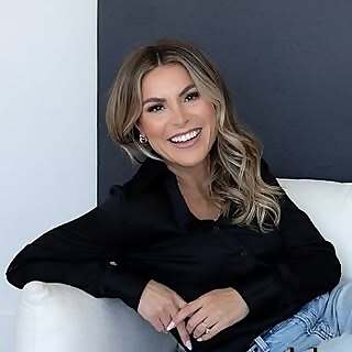 Danielle Clyde 